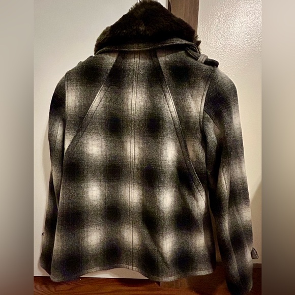 Eddie Bauer Charcoal and Cream Checkered Pea Coat with Faux Fur Collar - Picture 2 of 8